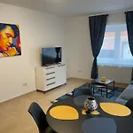 Seos Self Check In ,gratis Parken,apartment Mit Schlaf Und Studioapartmet