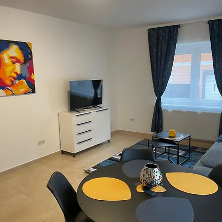 Seos Self Check In ,gratis Parken,apartment Mit Schlaf Und Studioapartmet